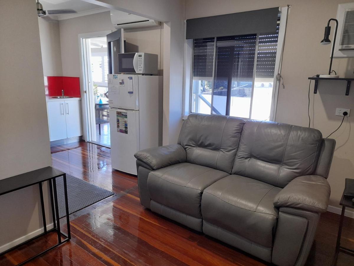 Airlie Apartments Эйрли-Бич Экстерьер фото